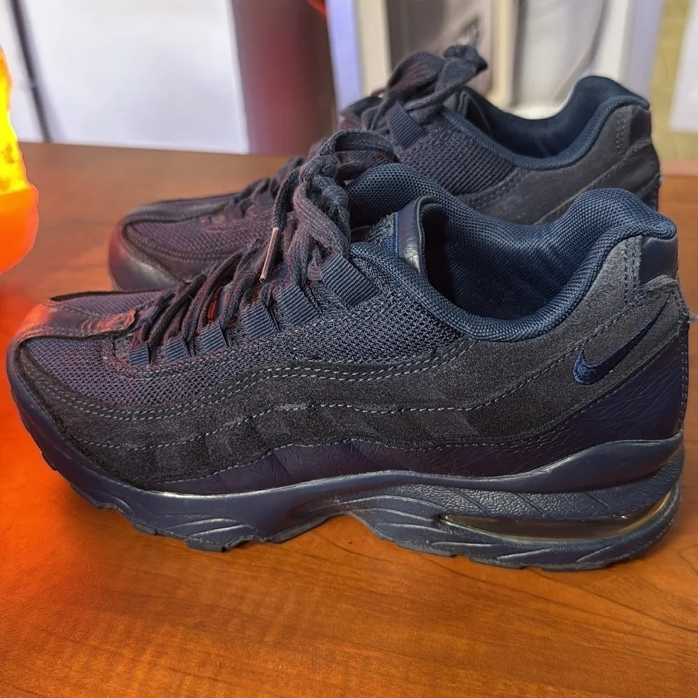 Nike Air Max 95 Triple Black Shoes‎ 307565-055 Athletic Sneakers Women's Size 8